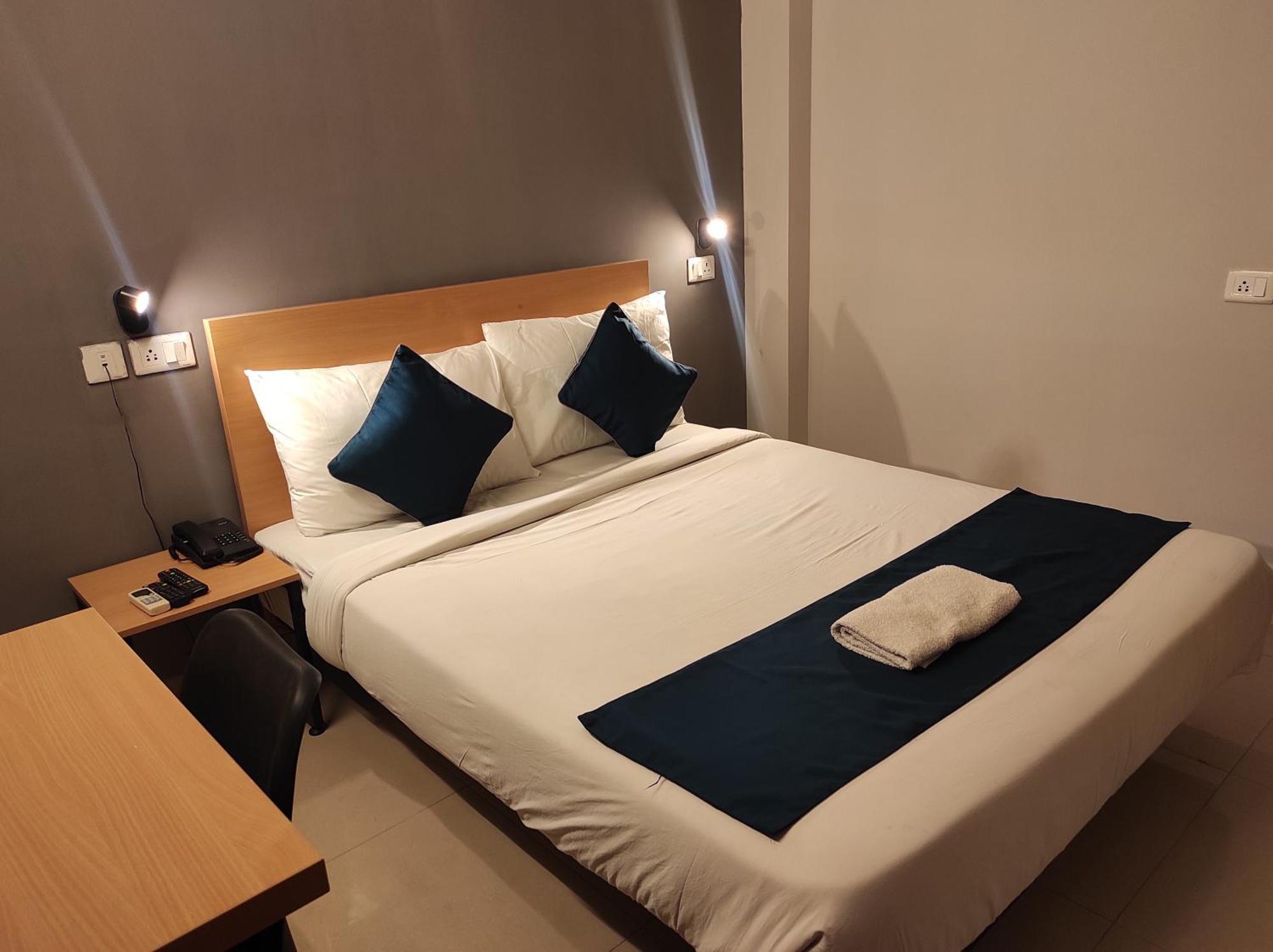 Crayons Hotel Čennai Pokoj fotografie